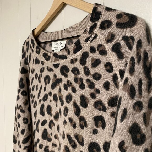 PLY 100% Cashmere Leopard Print Long Sleeve Crew Neck Sweater, XL. - Picture 4 of 6